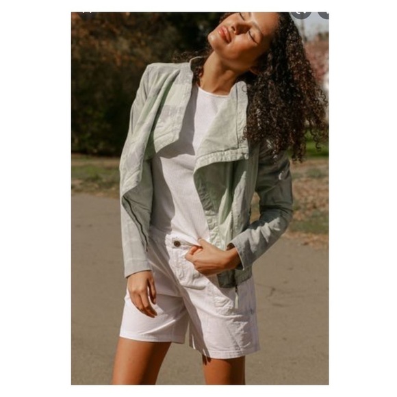 NWT MARRAKECH Anthropologie Dante Khaki Short Size 24 - Picture 1 of 6